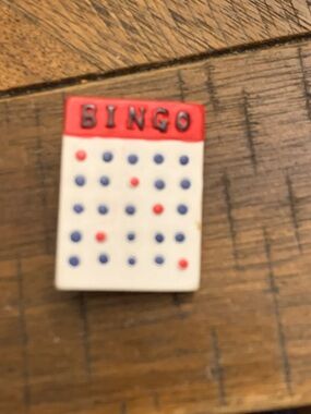 Unisex Bingo Mini Game pin - White and Red